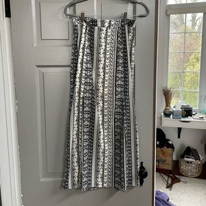 American Eagle maxi skirt size small